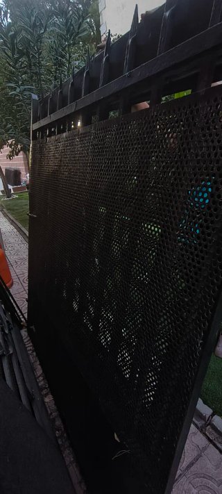Puerta de garaje hierro forjado con dos hojas