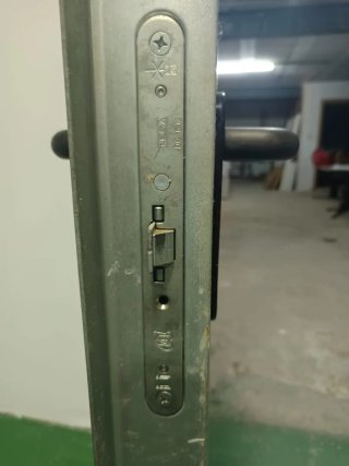 Puerta ignífuga metálica