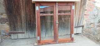 Ventanas de madera rústicas