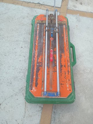 Cortador de Baldosas Rubi con Maletín