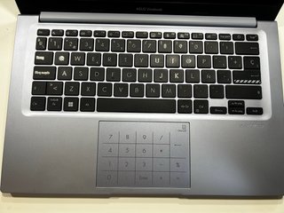 Portátil Asus VivoBook 14, Intel i7 12ª Gen, 16 GB