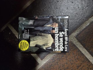 Se vende un hombre;: Novela (Autores españoles...