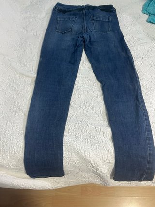 Vaqueros Massimo Dutti azules