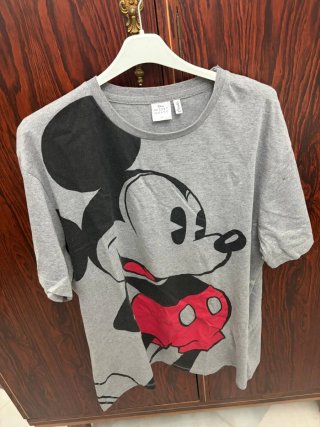 Camiseta Disney Mickey Mouse XL pero da para XXL