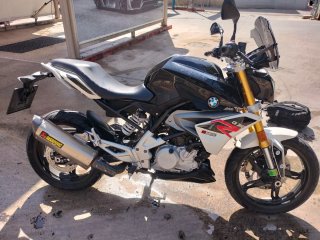 BMW 310G Naked  lanca y Negra
