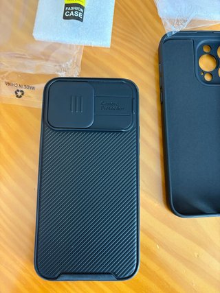 2 nuove custodie per iPhone 14 Pro Max