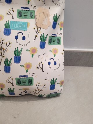 Bolso de mano con estampado floral