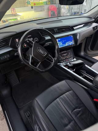 Audi e-tron 2021