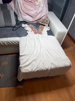 Vestido blanco bordado talla M