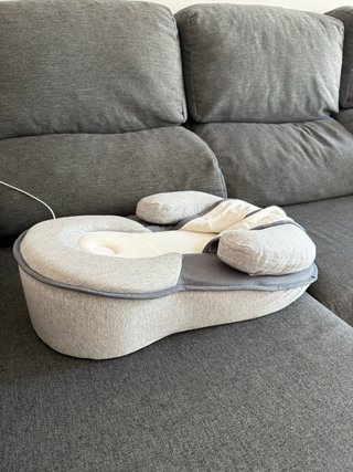 Almohada cuña anti reflujo para bebé