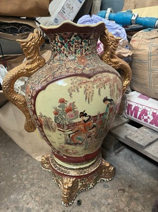 Raccolta di oggetti d'antiquariato