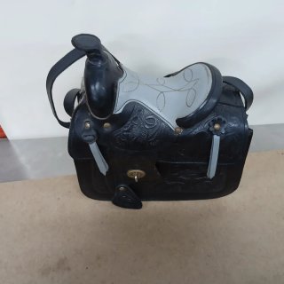 Bolso Artesanal Cuero Diseño Silla Montar