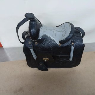 Bolso Artesanal Cuero Diseño Silla Montar
