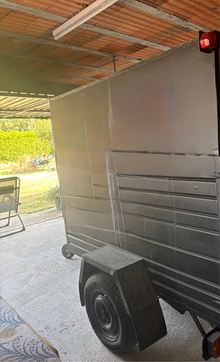 Remolque cerrado chapa