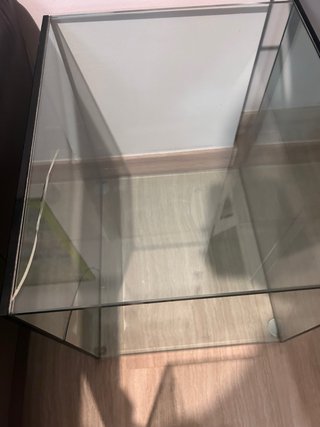 2 Tavolini in vetro molato misure 40x45x45