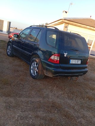 Mercedes-Benz Clase M 2001