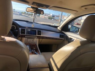 Jaguar XF 2009