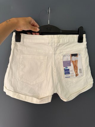 Pantalón corto blanco