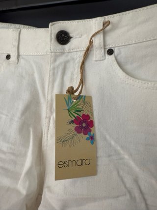 Pantalón corto blanco