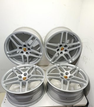 Juego de Llanta Porsche Macan S doble medida R18