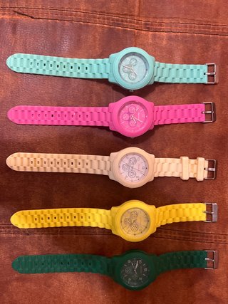 Lote 5 Relojes Goma