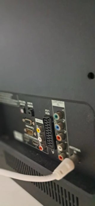 TV LG 32 pulgadas incluye mando. Tal cual se ve ft