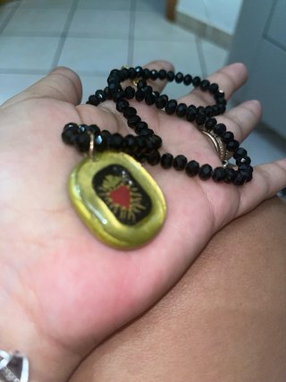Collana con ciondolo cuore sacro