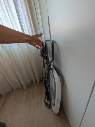 Bañera plegable Twistshake y soporte