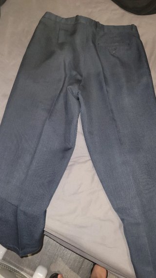 7 Pantalones de vestir y vaqueros