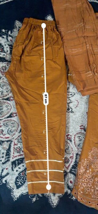 Completo tradizionale oro/arancio taglia M