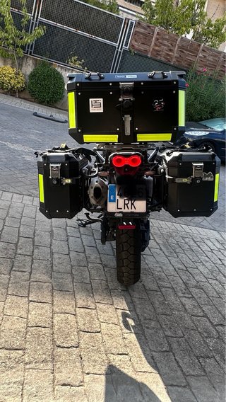 Moto Guzzi V85TT Travel Beige/Oro