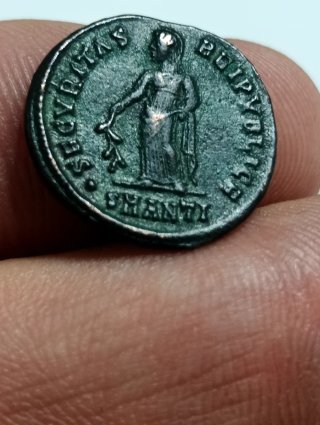 Follis Emperatriz Helena Roma