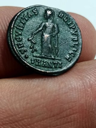 Follis Emperatriz Helena Roma