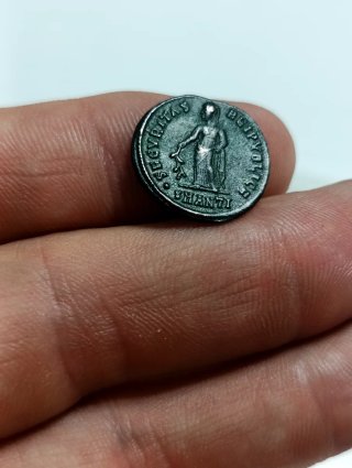 Follis Emperatriz Helena Roma