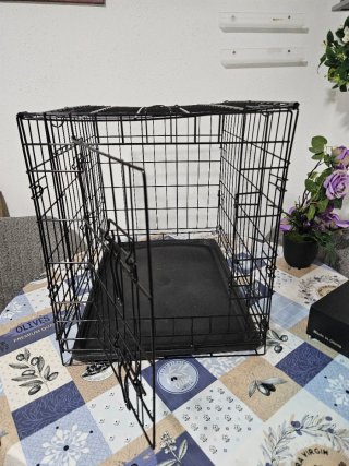 Jaula para mascotas negra