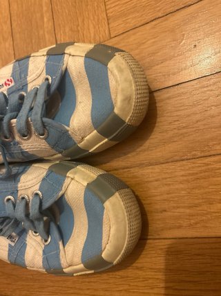 Superga rayas azules y blancas