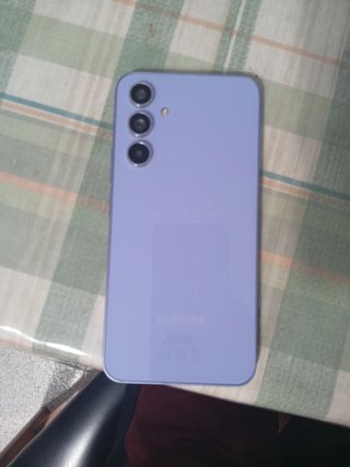 Samsung A54 5G Negro y Morado cada uno a 170€