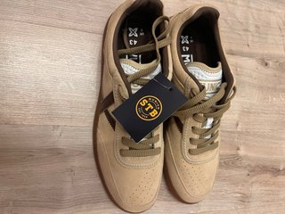 Zapatillas Munich Beige/Marrón Talla 43 Nuevas
