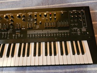 Sintetizador Roland JD-XA