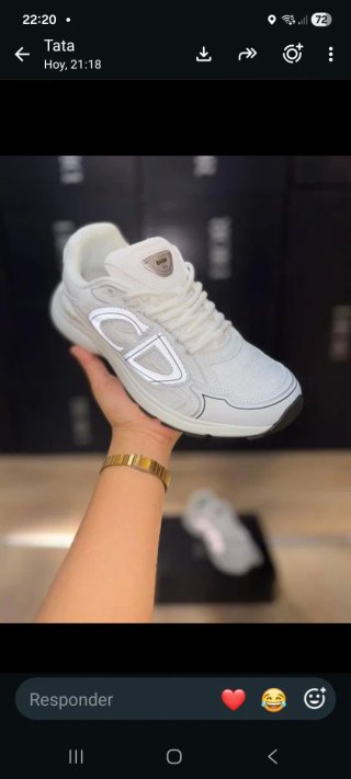 Zapatillas Blancas y Grises T41