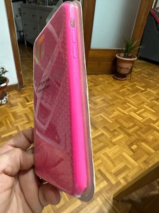 Custodia in silicone per iPhone 11 Pro Max rosa