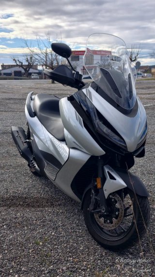 Zontes 350 E Maxi Scooter Plata