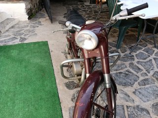 Derbi Cabeza de Hormiga 125cc