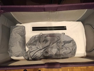 Cuna de viaje plegable