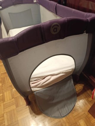 Cuna de viaje plegable