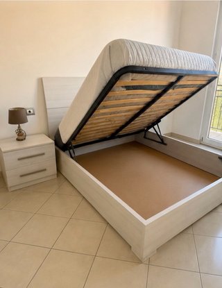 Letto Matrimoniale Contenitore + 2 Comodini r