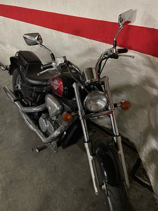 Honda Shadow VT600C 1994 · 28.715 km · 1 ppietario