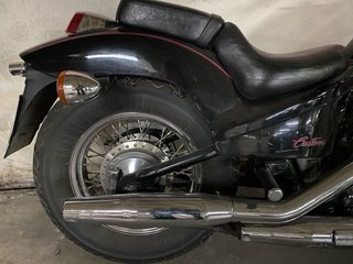 Honda Shadow VT600C 1994 · 28.715 km · 1 ppietario
