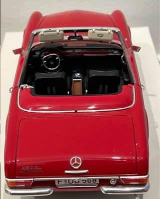 Maqueta Mercedes-Benz 280 SL