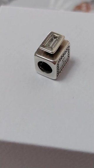 Charm Pandora Eau de Pandora Plata